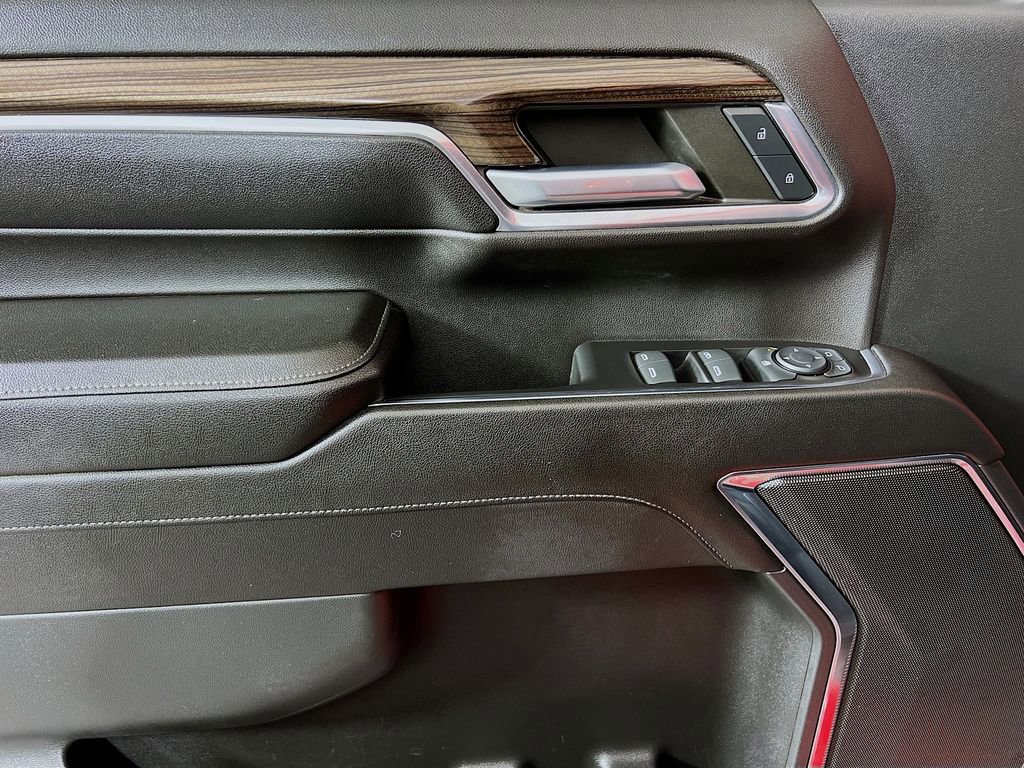 Used 2024 Chevrolet Silverado 2500 LT w/ Snow Plow Prep/Camper Package image 22