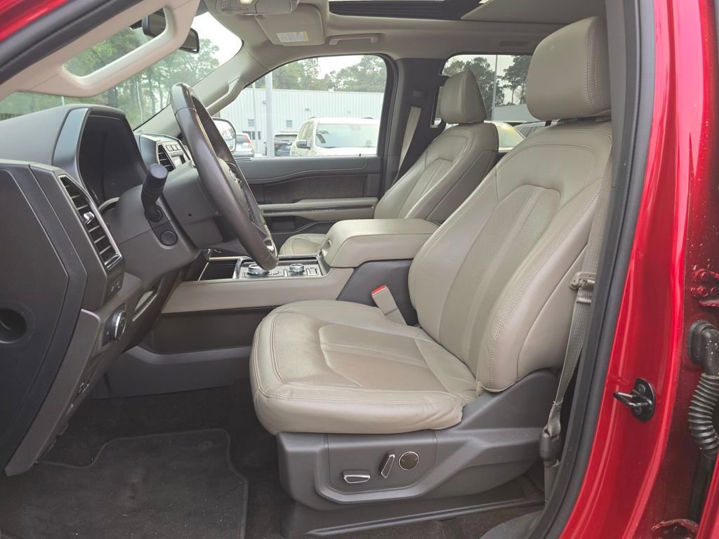 Used 2021 Ford Expedition Limited AWD/4WD image 9