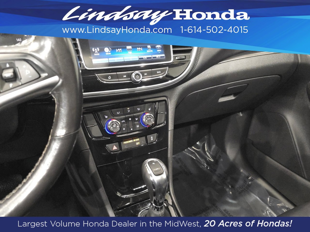 Used 2019 Buick Encore Essence image 12