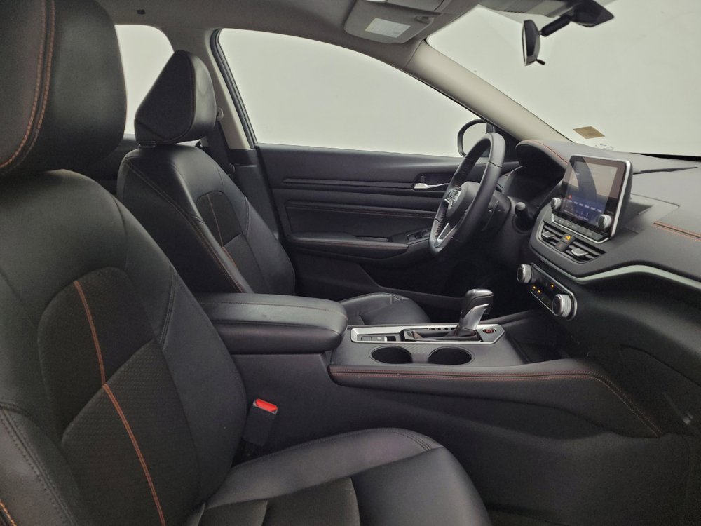 Used 2020 Nissan Altima 2.5 SR AWD/4WD image 21