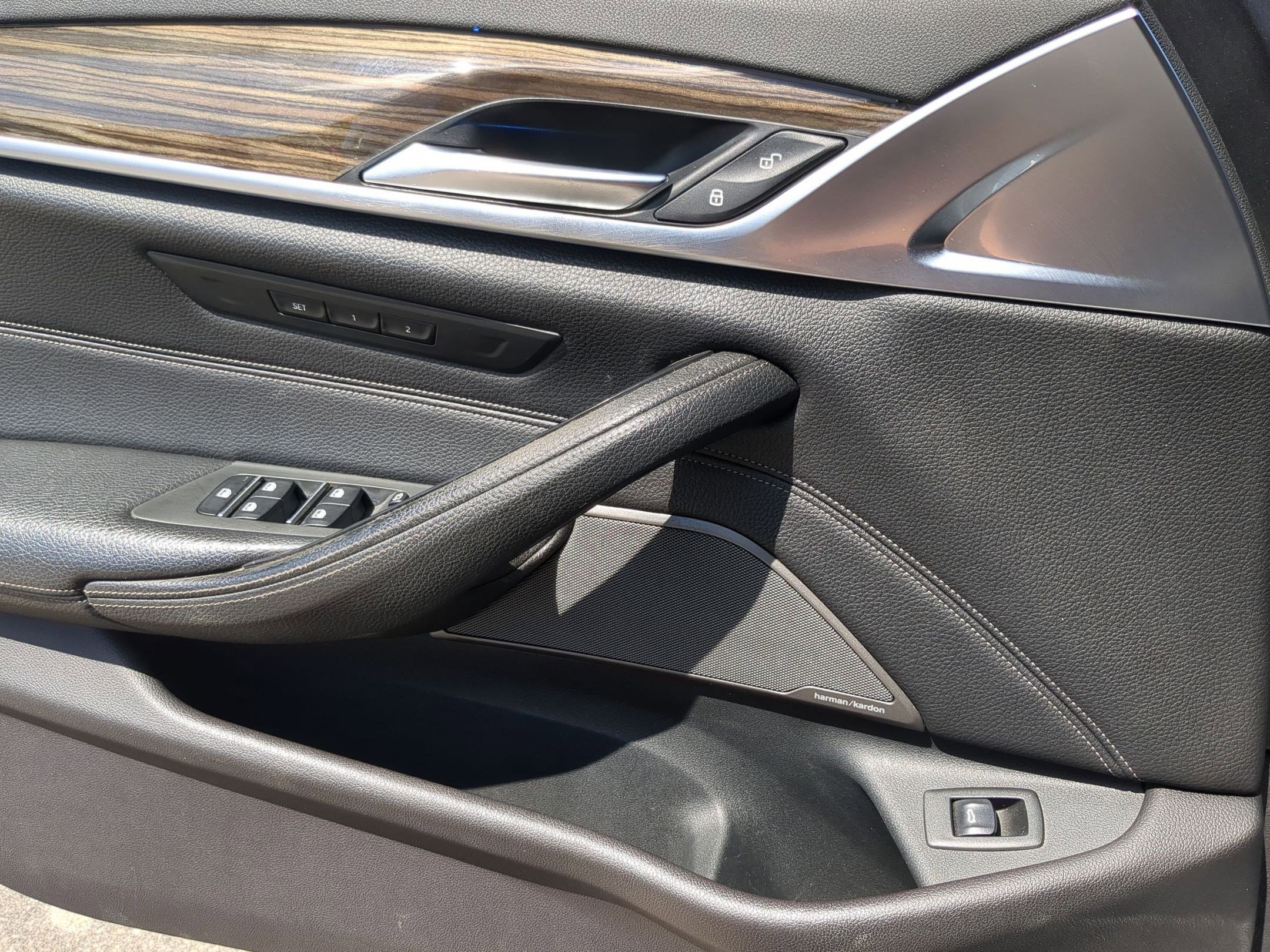 Used 2018 BMW 530i image 12