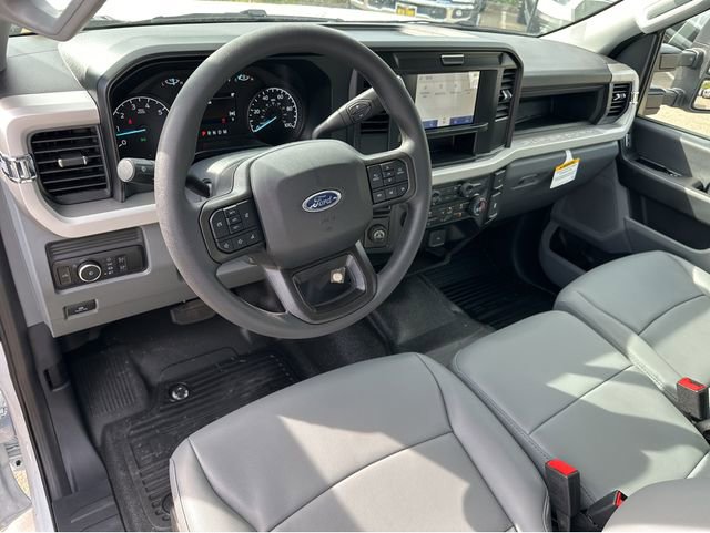 New 2026 Ford F250 XL w/ XL Chrome Package image 21