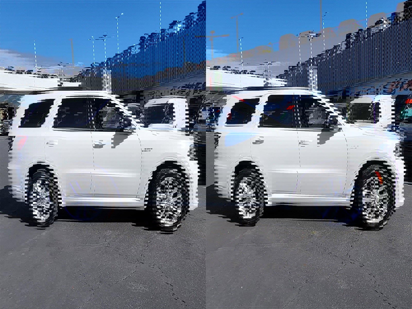 Used 2023 Dodge Durango R/T image 33