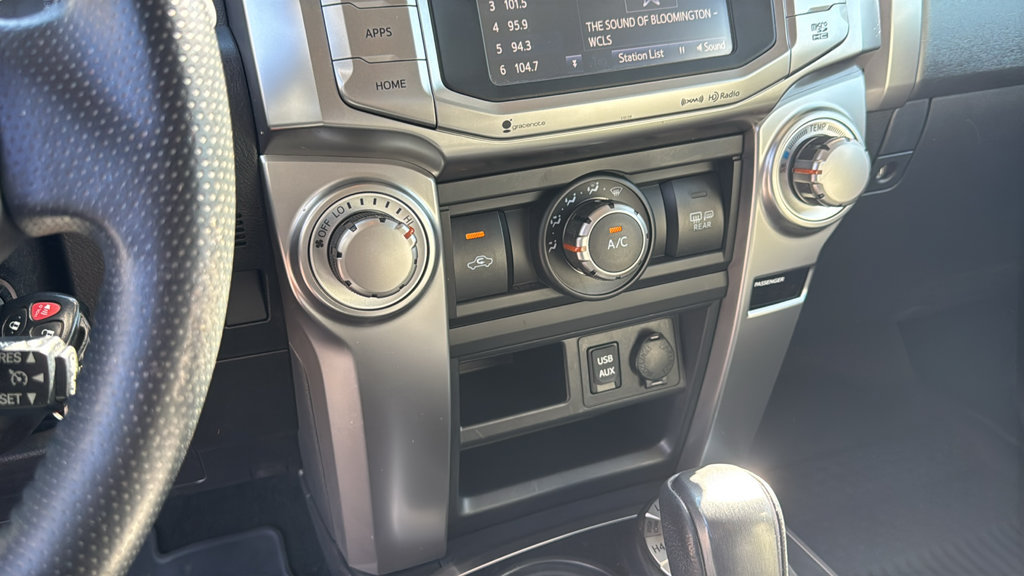 Used 2016 Toyota 4Runner SR5 Premium AWD/4WD image 21