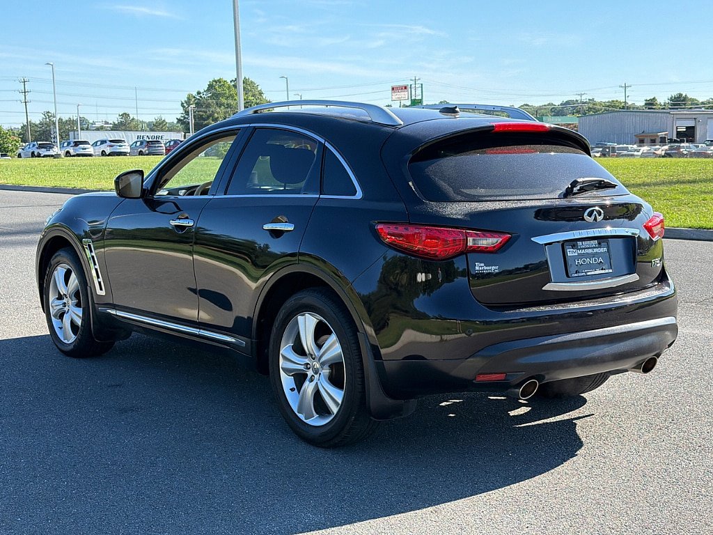 Used 2011 INFINITI FX35 AWD w/ Premium Pkg image 5