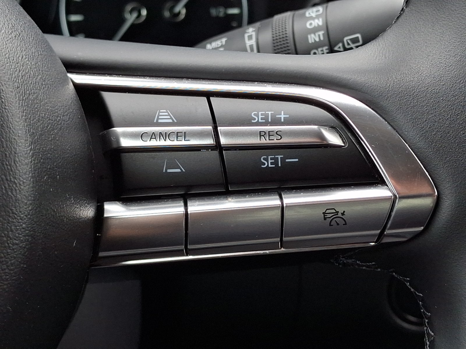 Certified 2025 MAZDA CX-50 AWD 2.5 Hybrid w/ Weather Package image 24