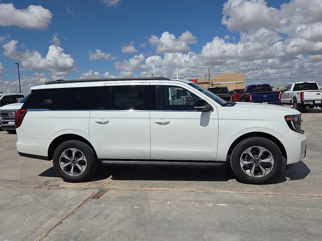 New 2027 Ford Expedition Max Active RWD image 6