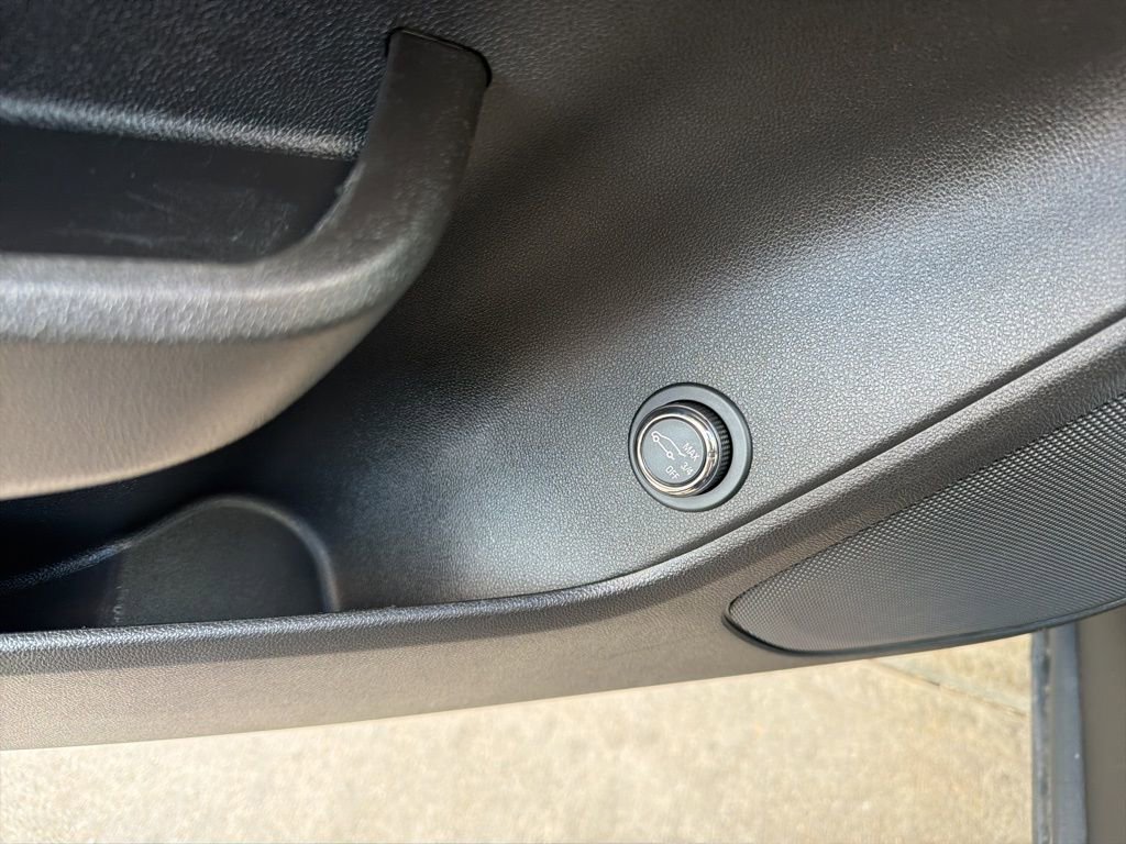 Used 2021 Chevrolet Blazer LT image 19