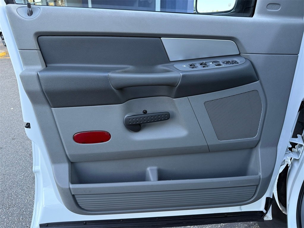 Used 2007 Dodge Ram 3500 Truck SLT w/ Quad Cab Big Horn Value Group image 15