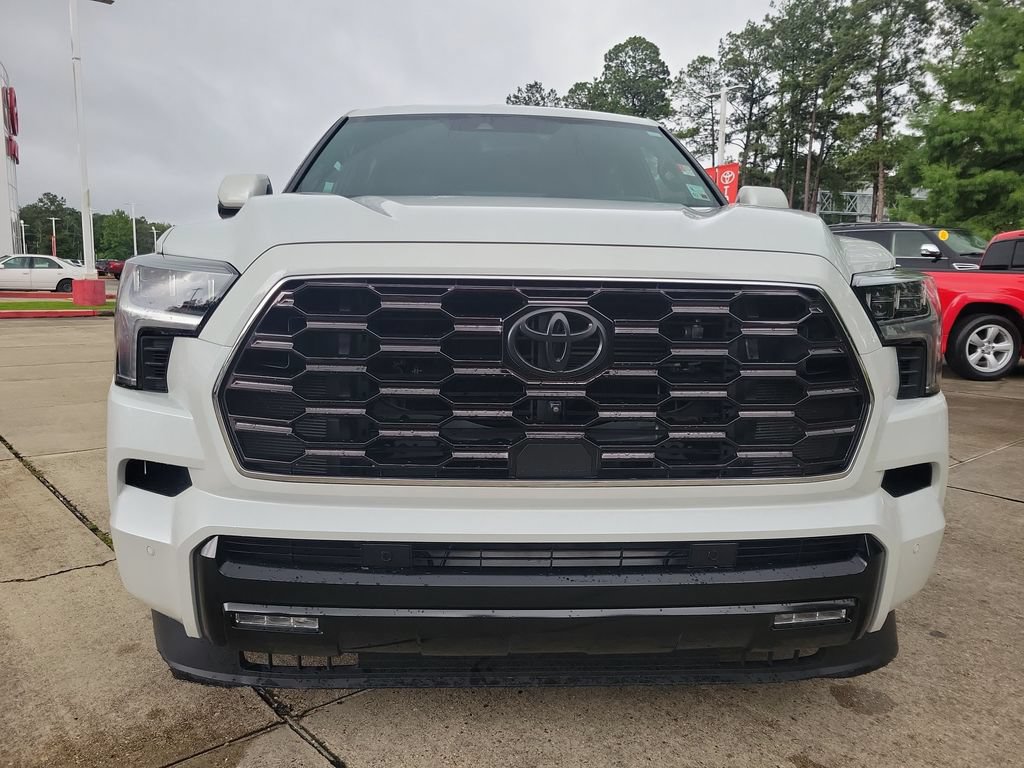 Certified 2024 Toyota Sequoia Platinum AWD/4WD image 4