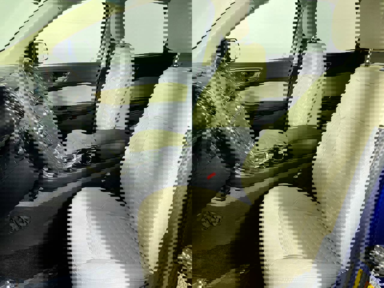 Used 2015 Ford Edge SEL image 14