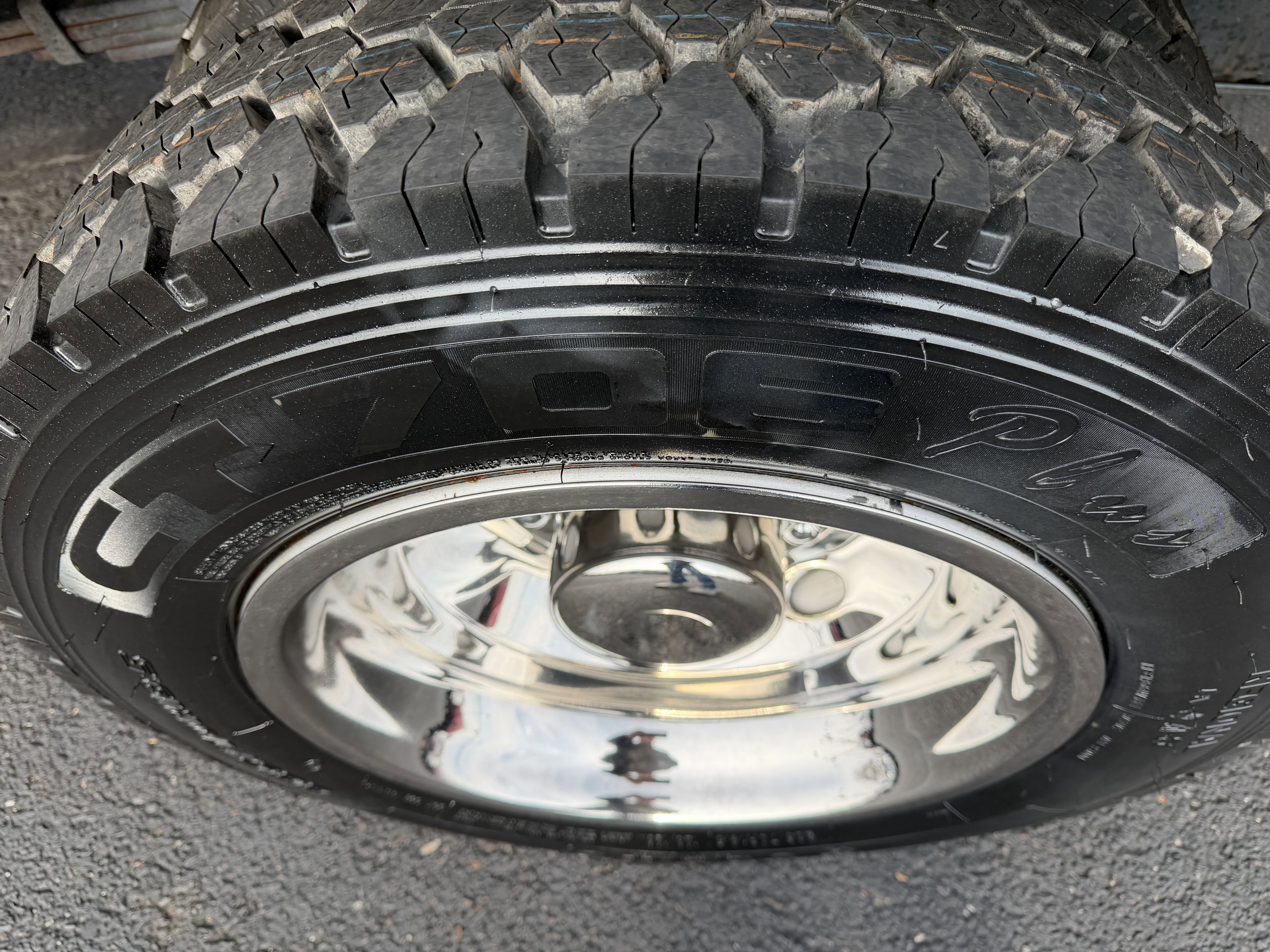 Used 2017 RAM 5500 Tradesman w/ Power & Remote Entry Group image 13