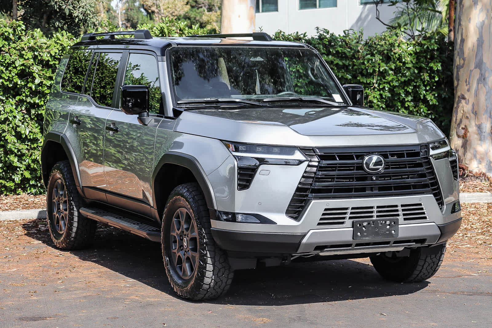 Used 2025 Lexus GX 550 AWD/4WD image 3