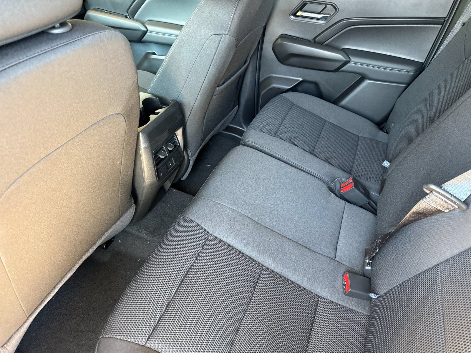 New 2026 GMC Canyon Elevation w/ Technology Package RWD image 12