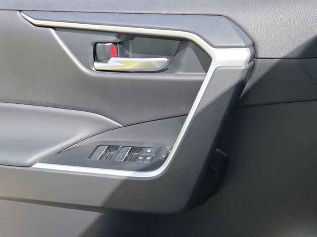 Certified 2025 Toyota RAV4 XLE w/ Convenience Package AWD/4WD image 27