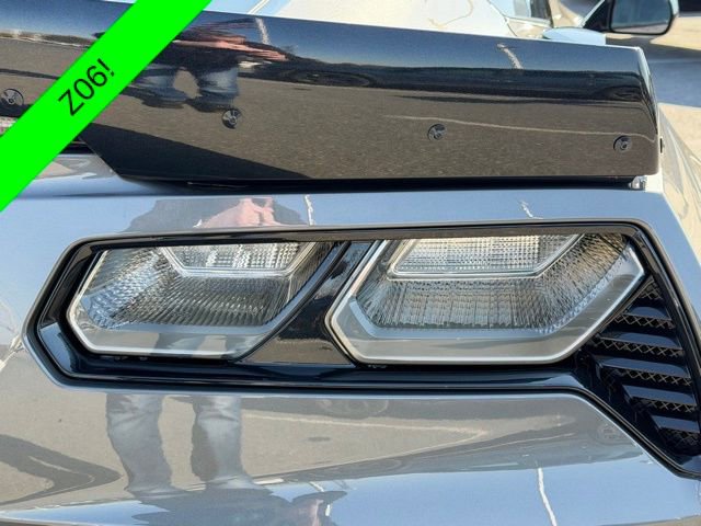 Used 2015 Chevrolet Corvette Z06 w/ 2LZ Preferred Equipment Group image 21