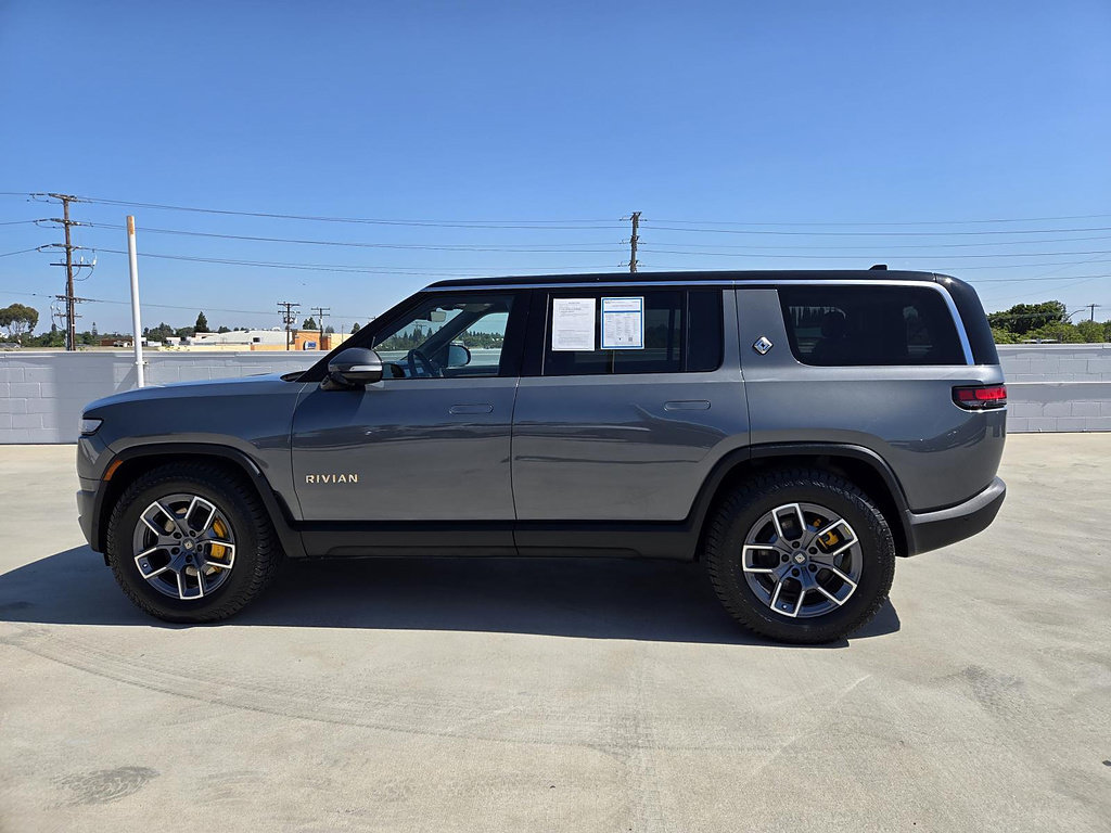 Used 2023 Rivian R1S Adventure AWD/4WD image 7