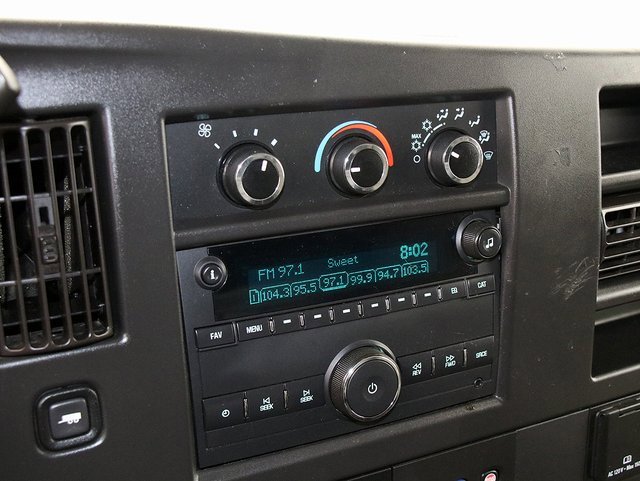 Used 2019 Chevrolet Express 3500 Work Van w/ Driver Convenience Package image 14