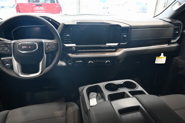 New 2026 GMC Sierra 1500 Elevation image 13