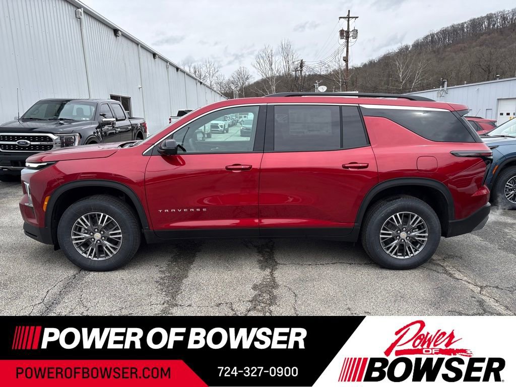 New 2026 Chevrolet Traverse LT w/ Driver Confidence Package image 2