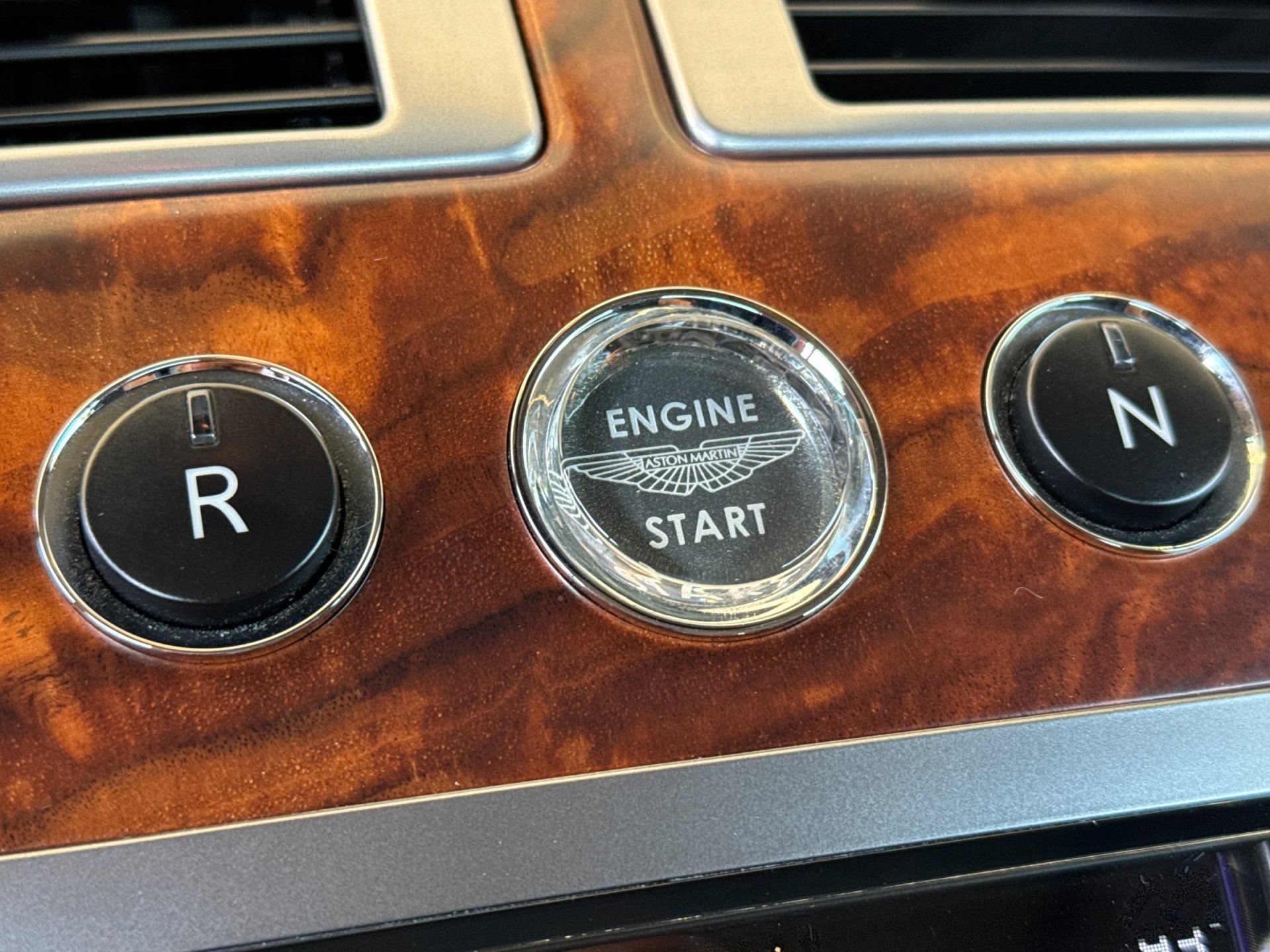 Used 2007 Aston Martin DB9 Coupe RWD image 21