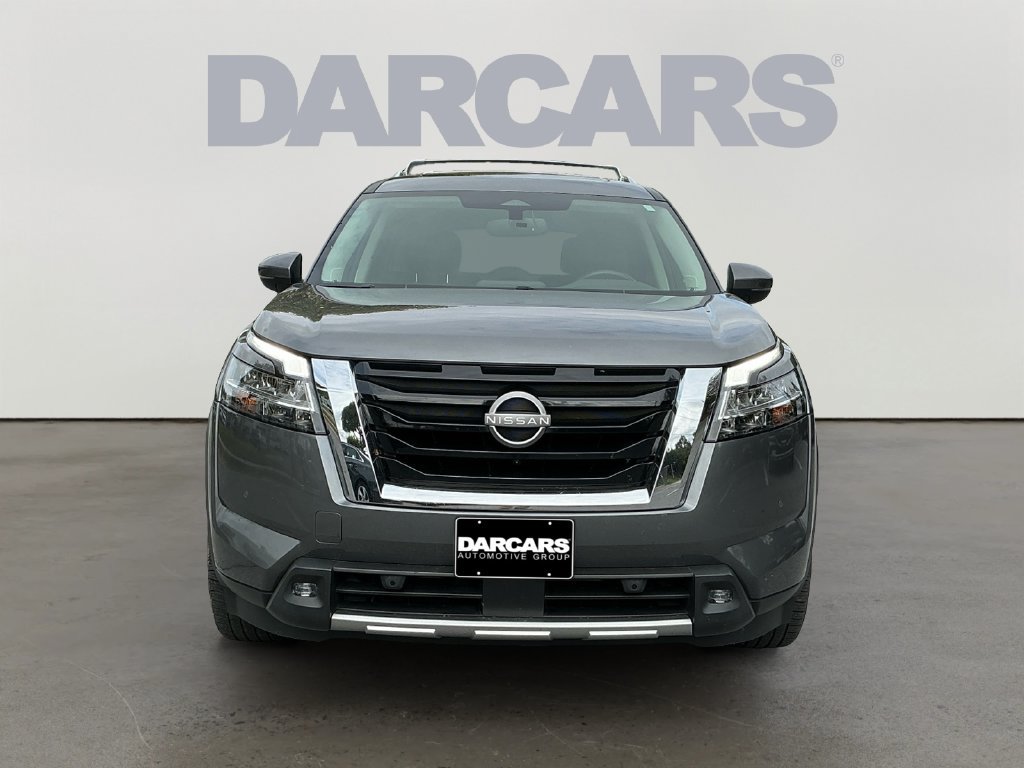 Used 2022 Nissan Pathfinder SL w/ SL Premium Package AWD/4WD image 2