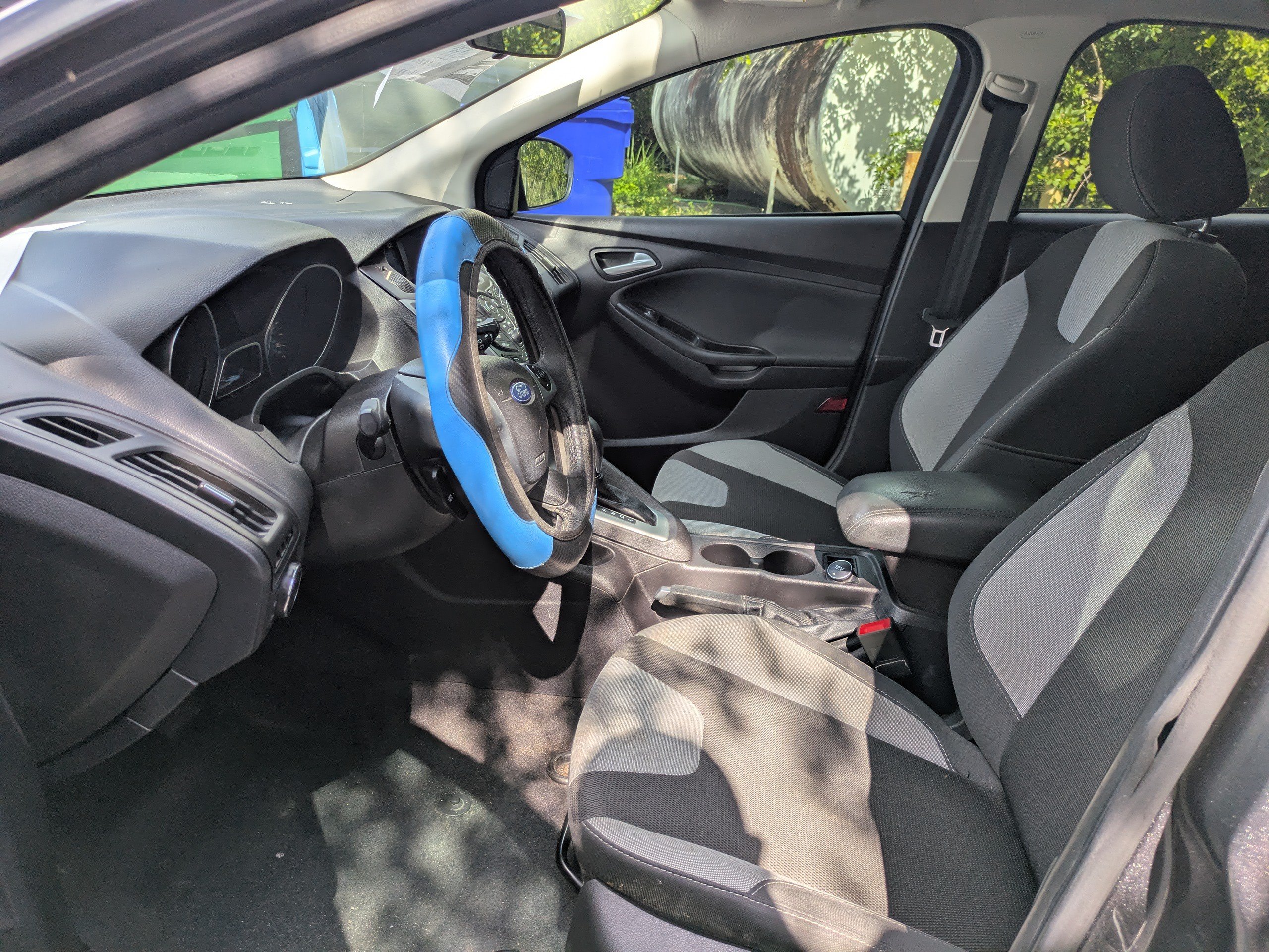 Used 2014 Ford Focus SE w/ SE Sport Package FWD image 17