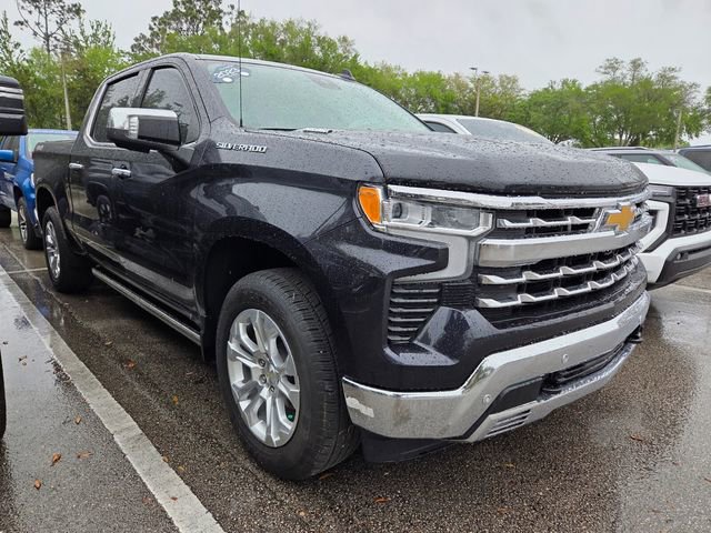 Used 2023 Chevrolet Silverado 1500 LTZ w/ LTZ Convenience Package II image 3