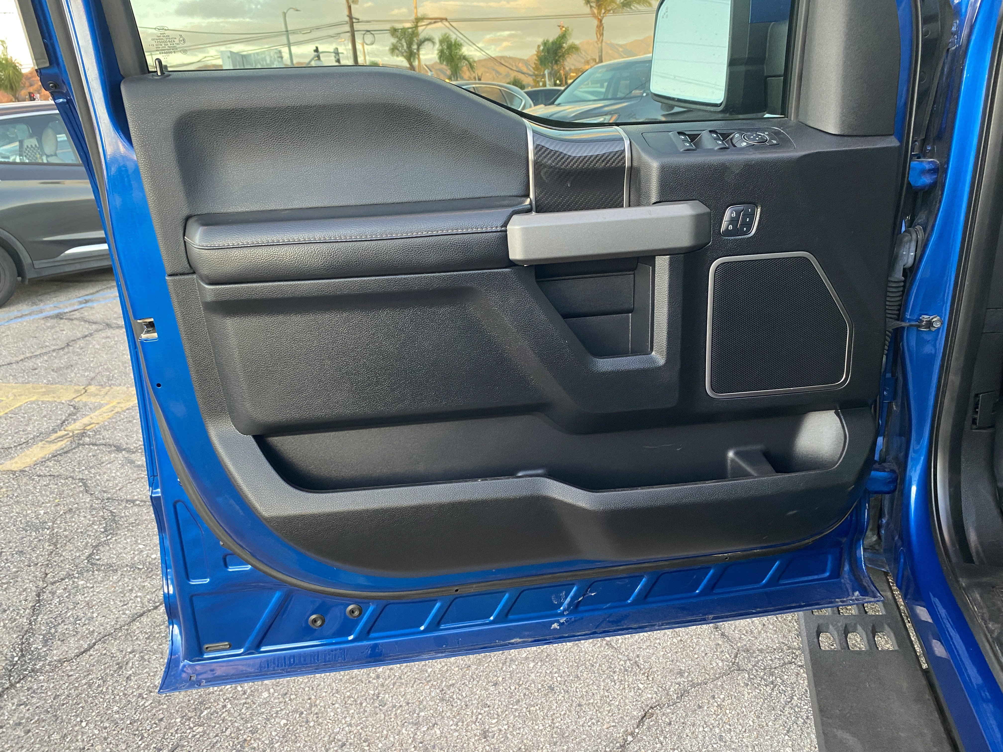 Used 2018 Ford F150 Raptor w/ Equipment Group 802A Luxury image 14