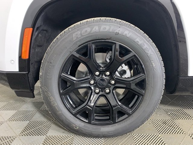 New 2025 Jeep Wagoneer Series II w/ Convenience Group I image 8