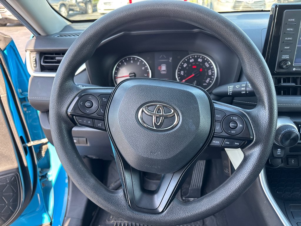 Used 2020 Toyota RAV4 LE w/ All Weather Liner Package AWD/4WD image 16