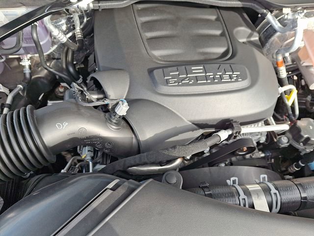 Used 2024 RAM 2500 Tradesman w/ Chrome Appearance Group image 26