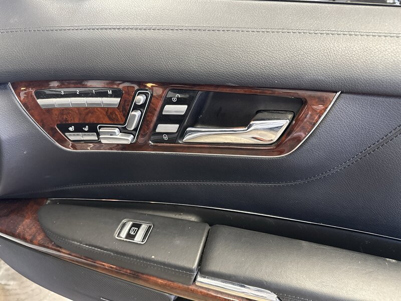 Used 2008 Mercedes-Benz CL 550 image 21
