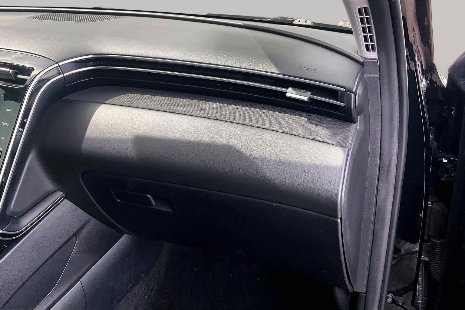 Used 2022 Hyundai Tucson SEL w/ Convenience + Premium Package FWD image 19