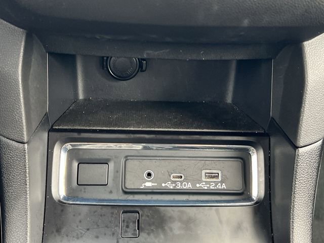 Certified 2024 Subaru Ascent Premium AWD/4WD image 13