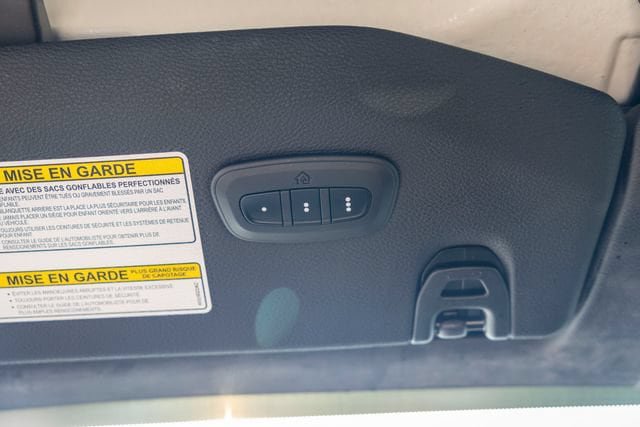 Used 2021 Jeep Wrangler Unlimited Sahara w/ Cold Weather Group AWD/4WD image 31