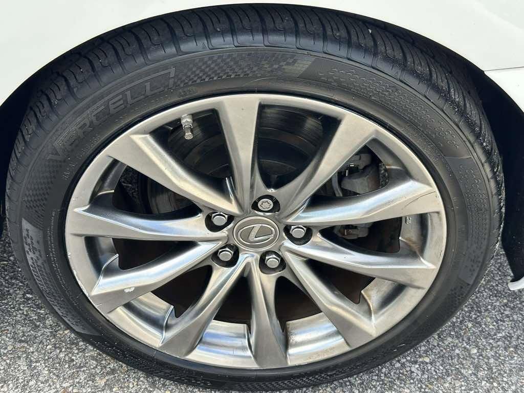 Used 2015 Lexus IS 250C w/ Luxury Package image 22