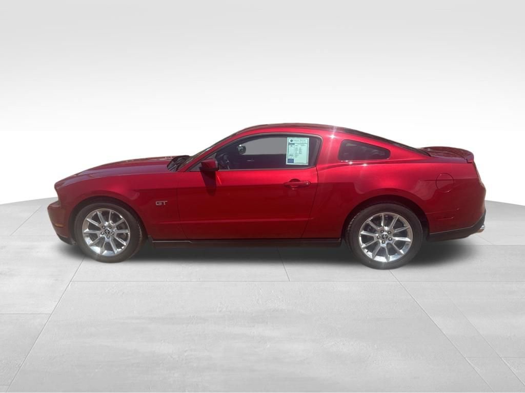 Used 2010 Ford Mustang GT RWD image 10