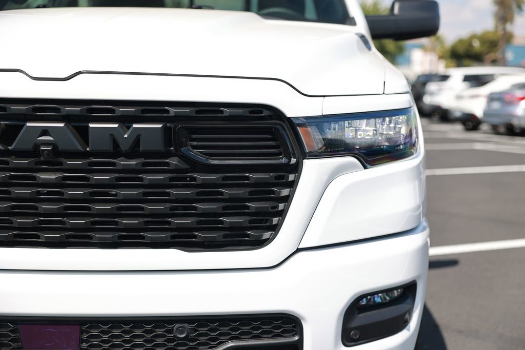 New 2026 RAM 1500 Express image 5