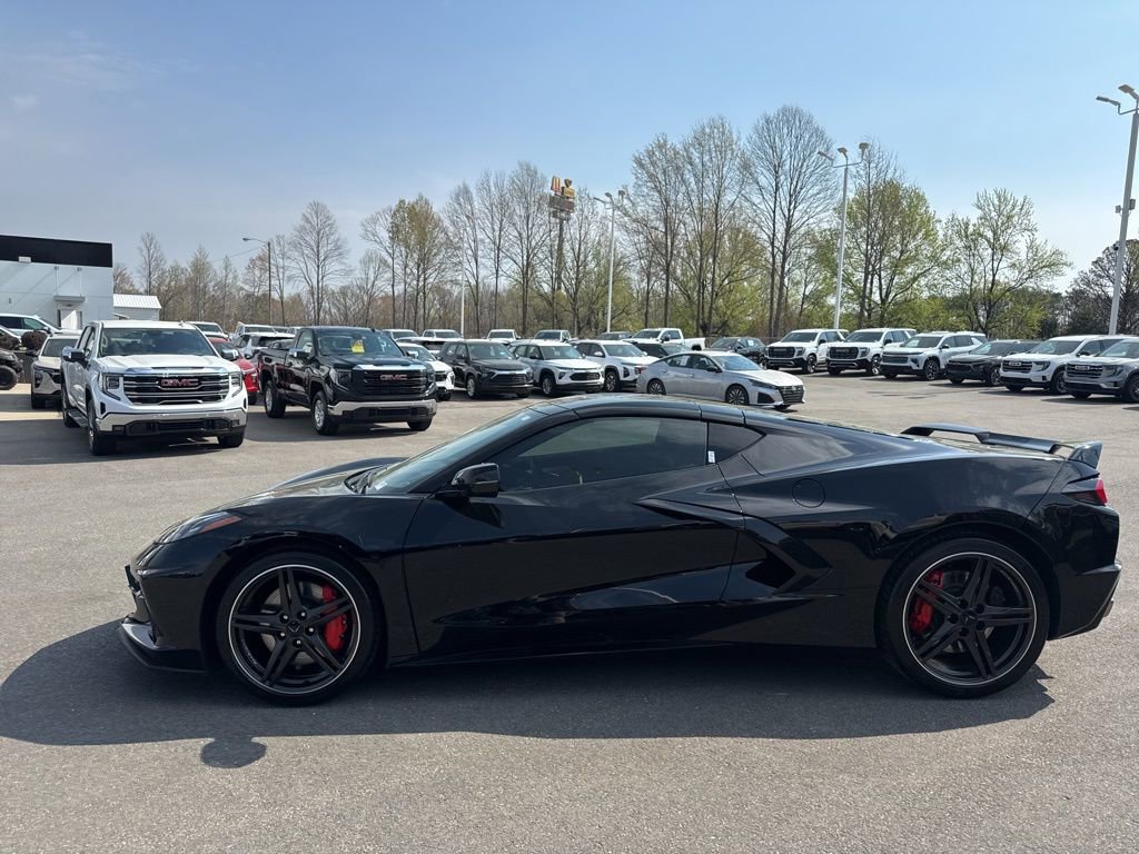 Used 2024 Chevrolet Corvette Stingray Preferred Cpe w/ Z51 Performance Package image 2