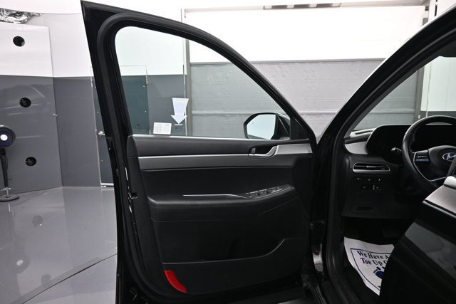 Used 2025 Hyundai Palisade SEL AWD/4WD image 9