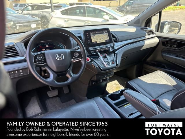 Used 2023 Honda Odyssey Elite image 8