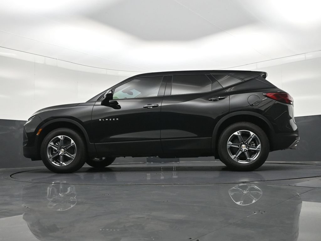 Used 2026 Chevrolet Blazer LT FWD image 25