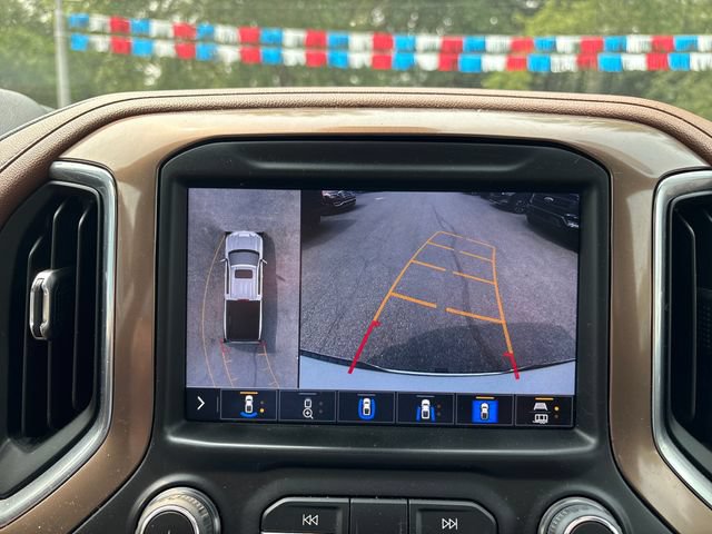Used 2022 Chevrolet Silverado 1500 High Country w/ Technology Package AWD/4WD image 17
