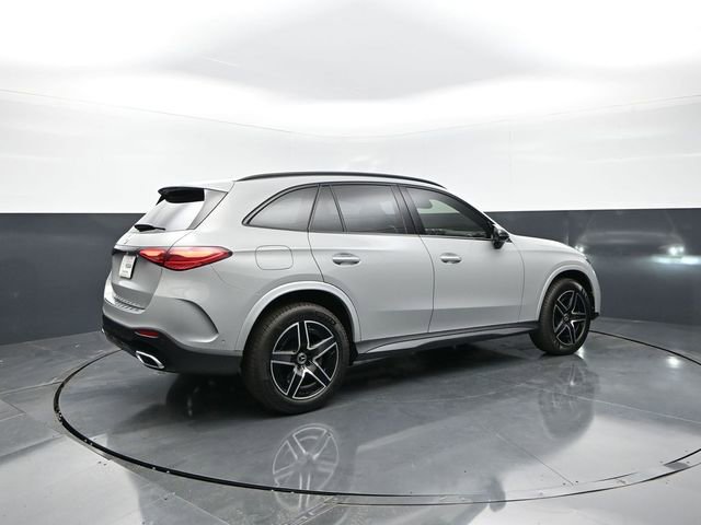 Used 2026 Mercedes-Benz GLC 300 image 7