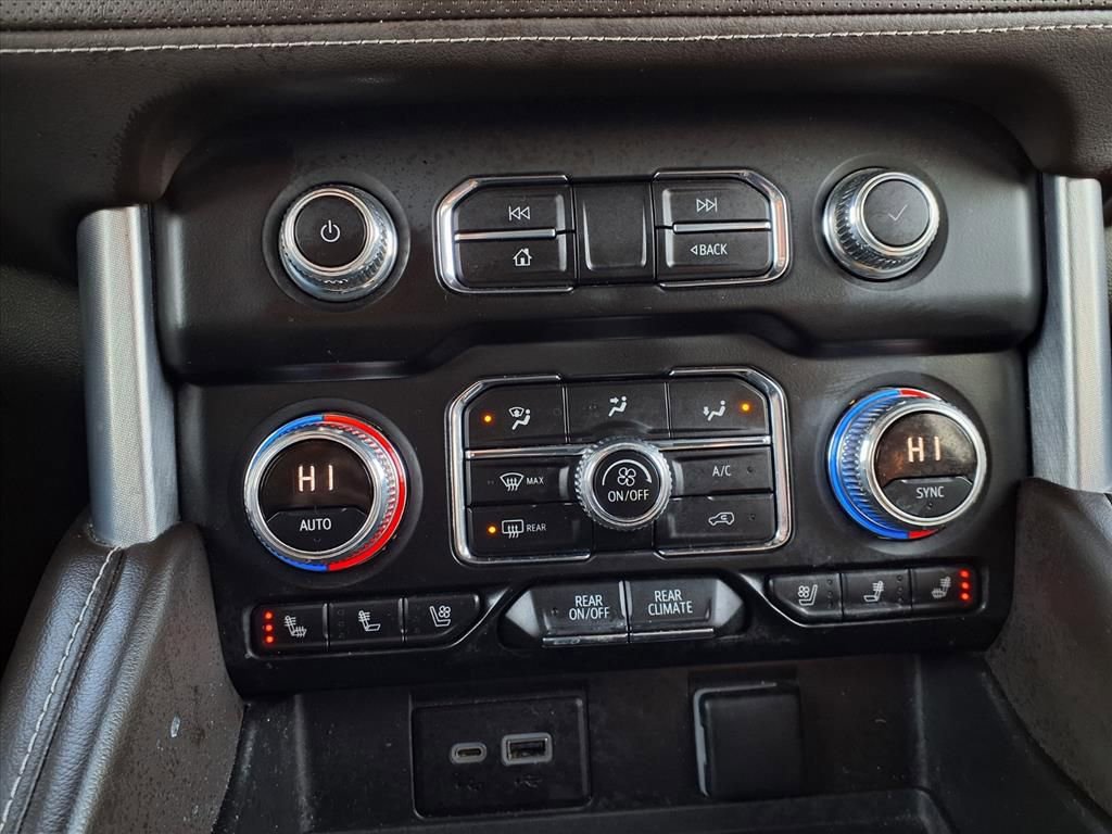 Certified 2023 GMC Yukon SLT w/ SLT Luxury Package image 11