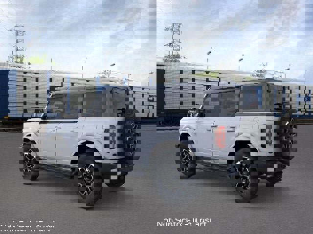 New 2025 Ford Bronco Outer Banks image 5