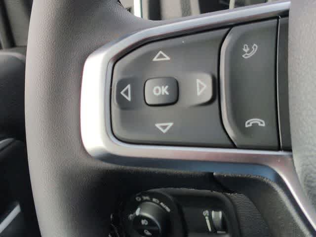 New 2026 RAM 2500 Big Horn AWD/4WD image 24