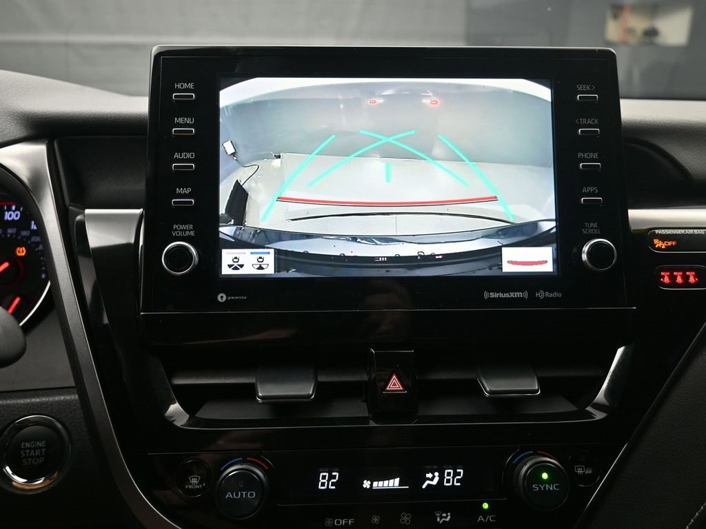 Used 2021 Toyota Camry XSE image 12