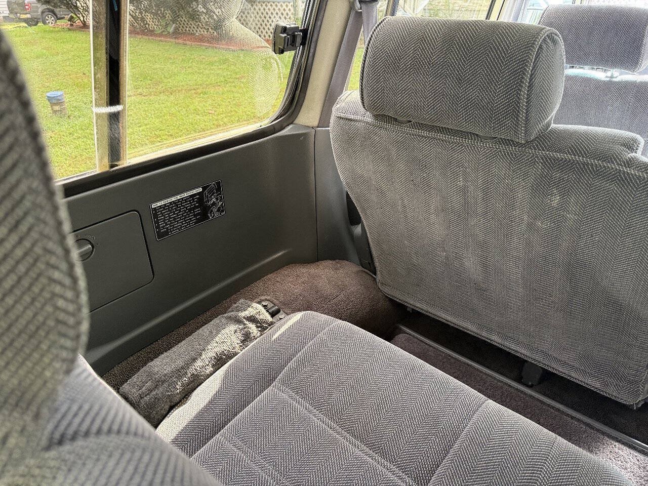 Used 1993 Toyota Land Cruiser AWD/4WD image 90